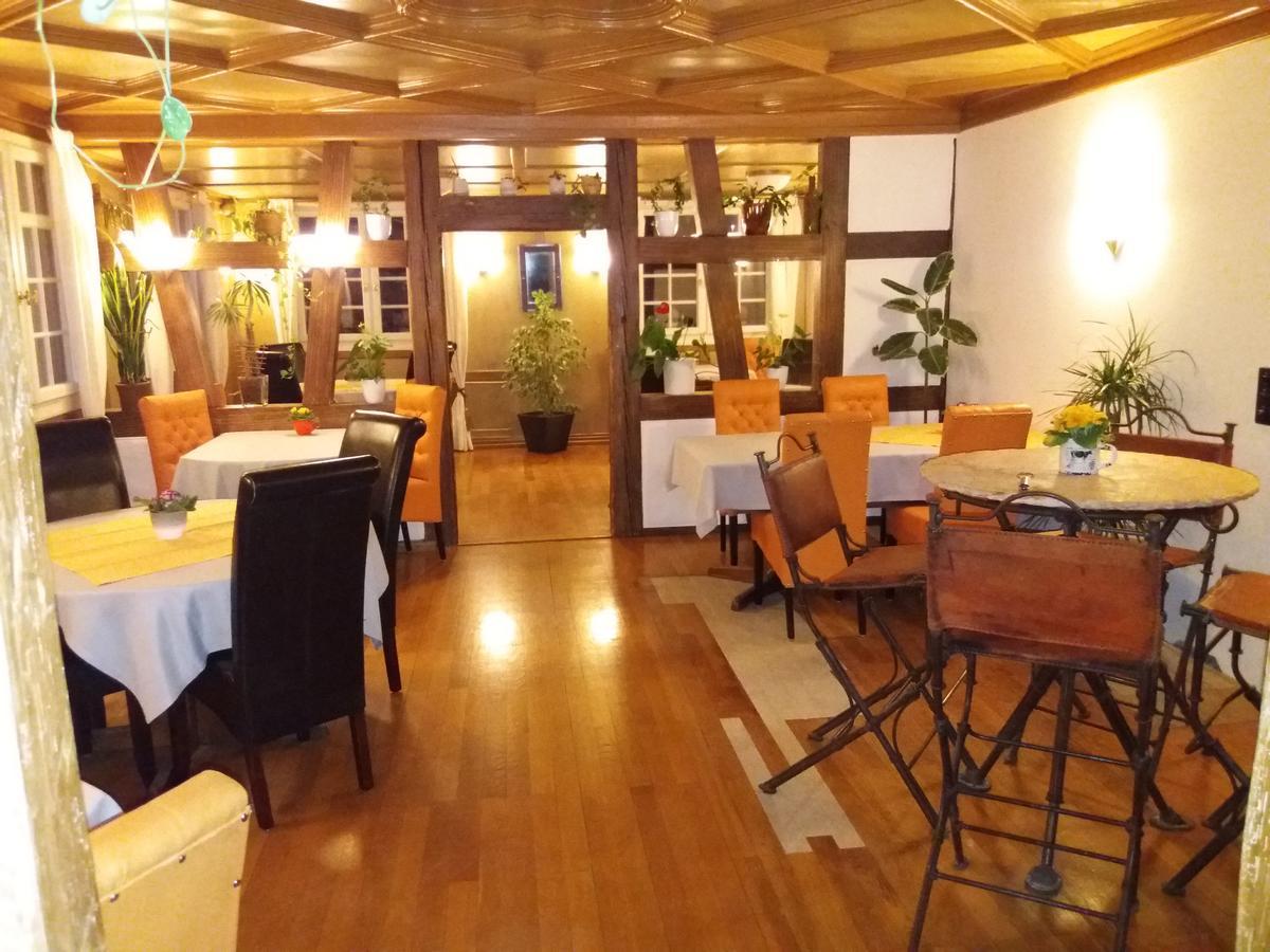 Hotel Garni Frohsinn Uttwil ภายนอก รูปภาพ